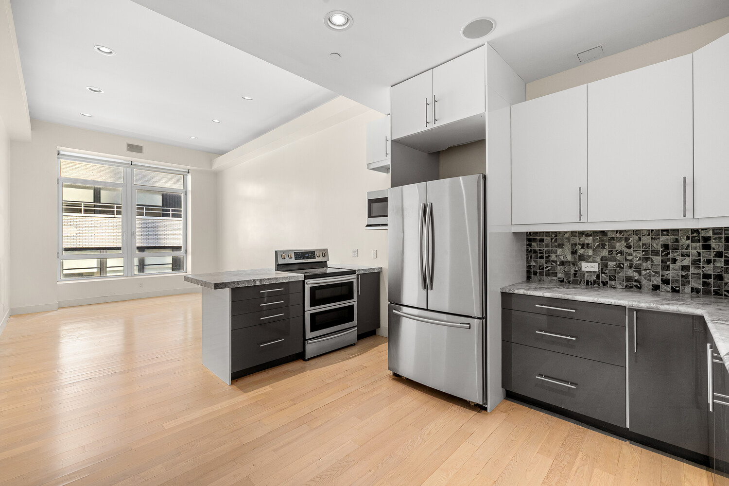 111 FULTON Street 808