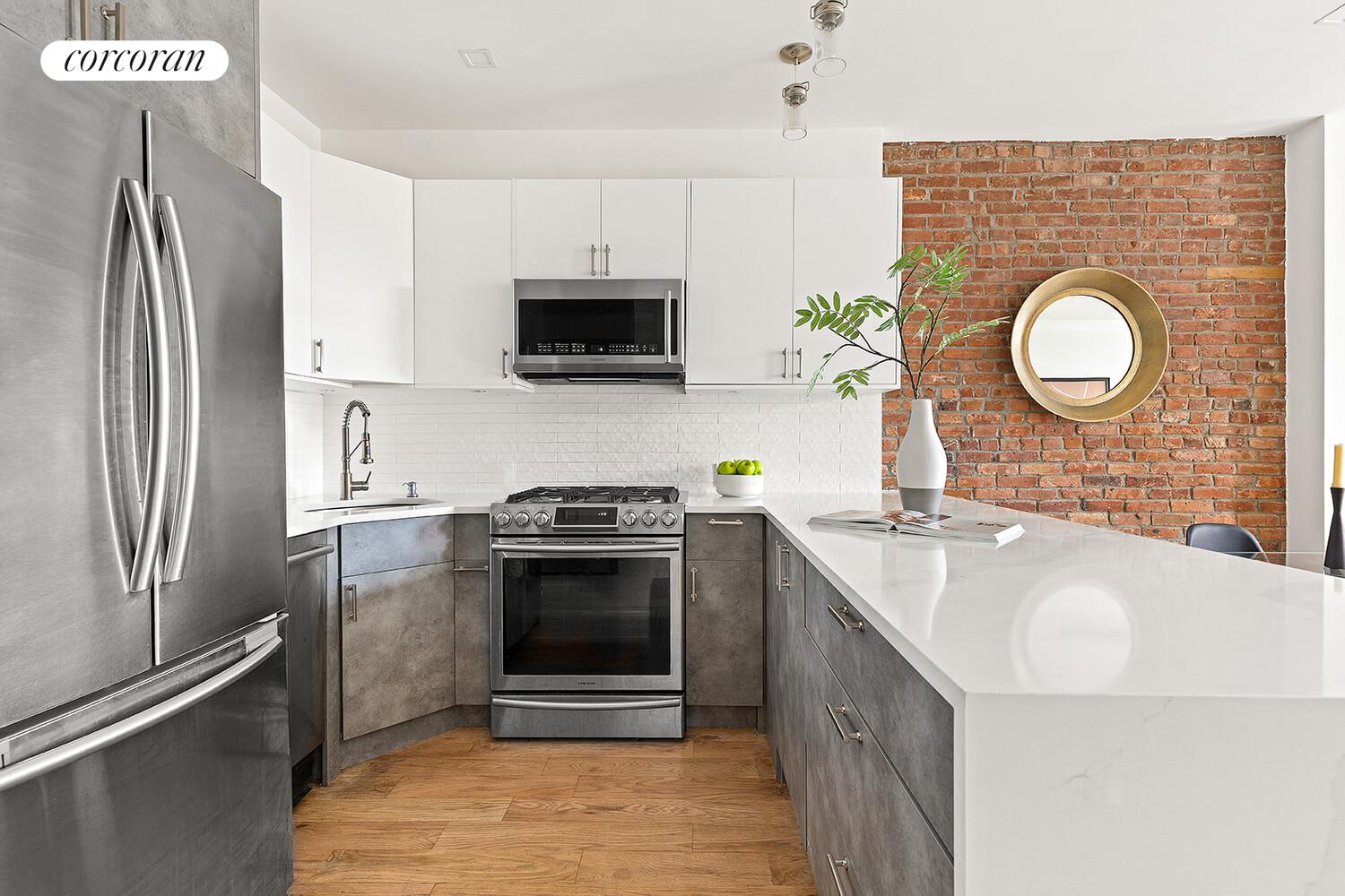 808A BERGEN Street 2