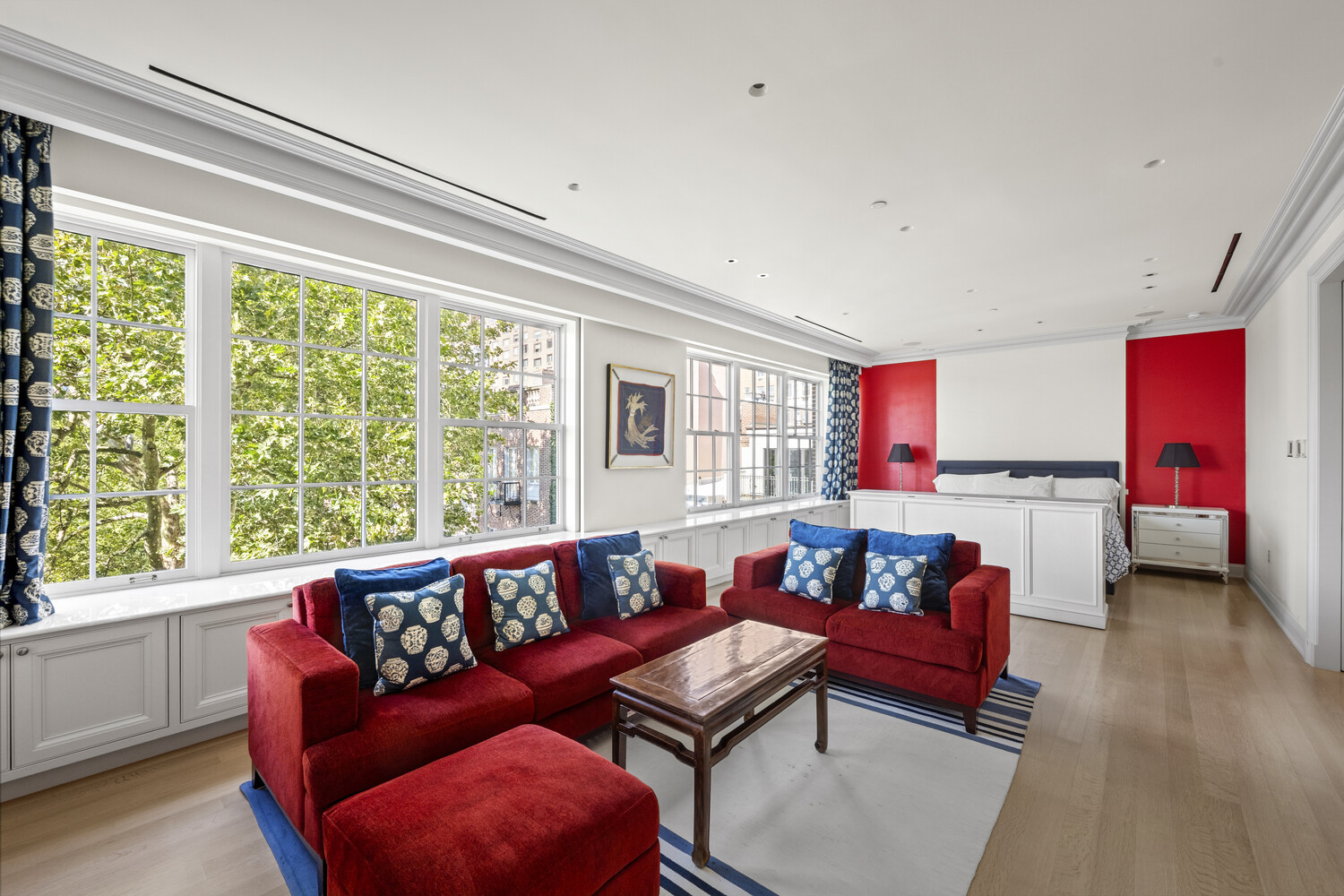 6 SUTTON Square