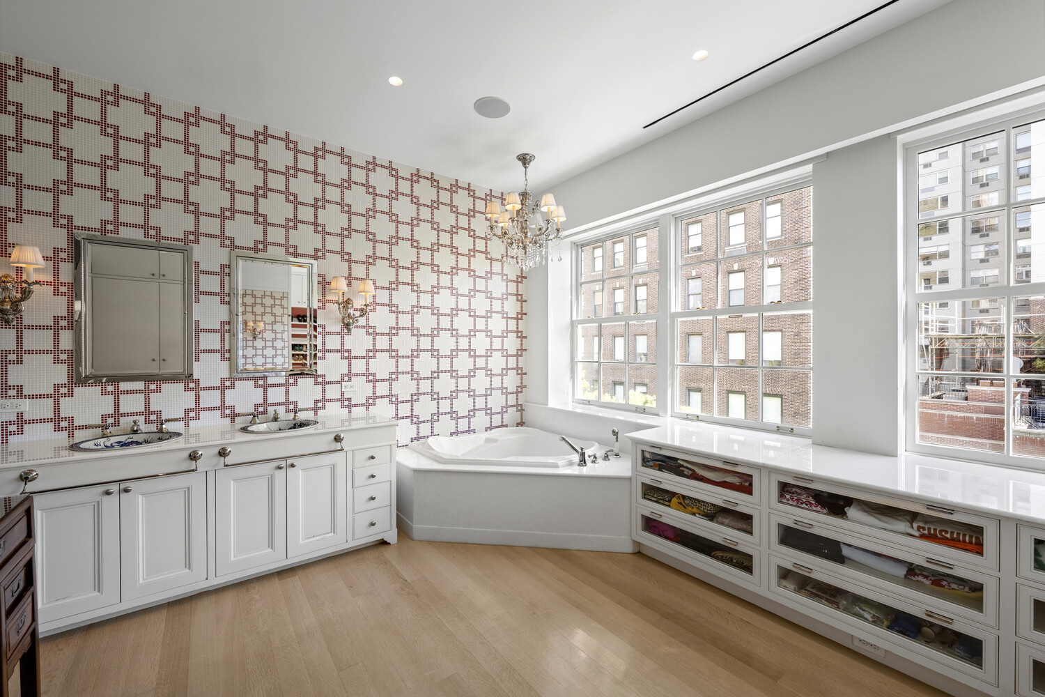 6 SUTTON Square
