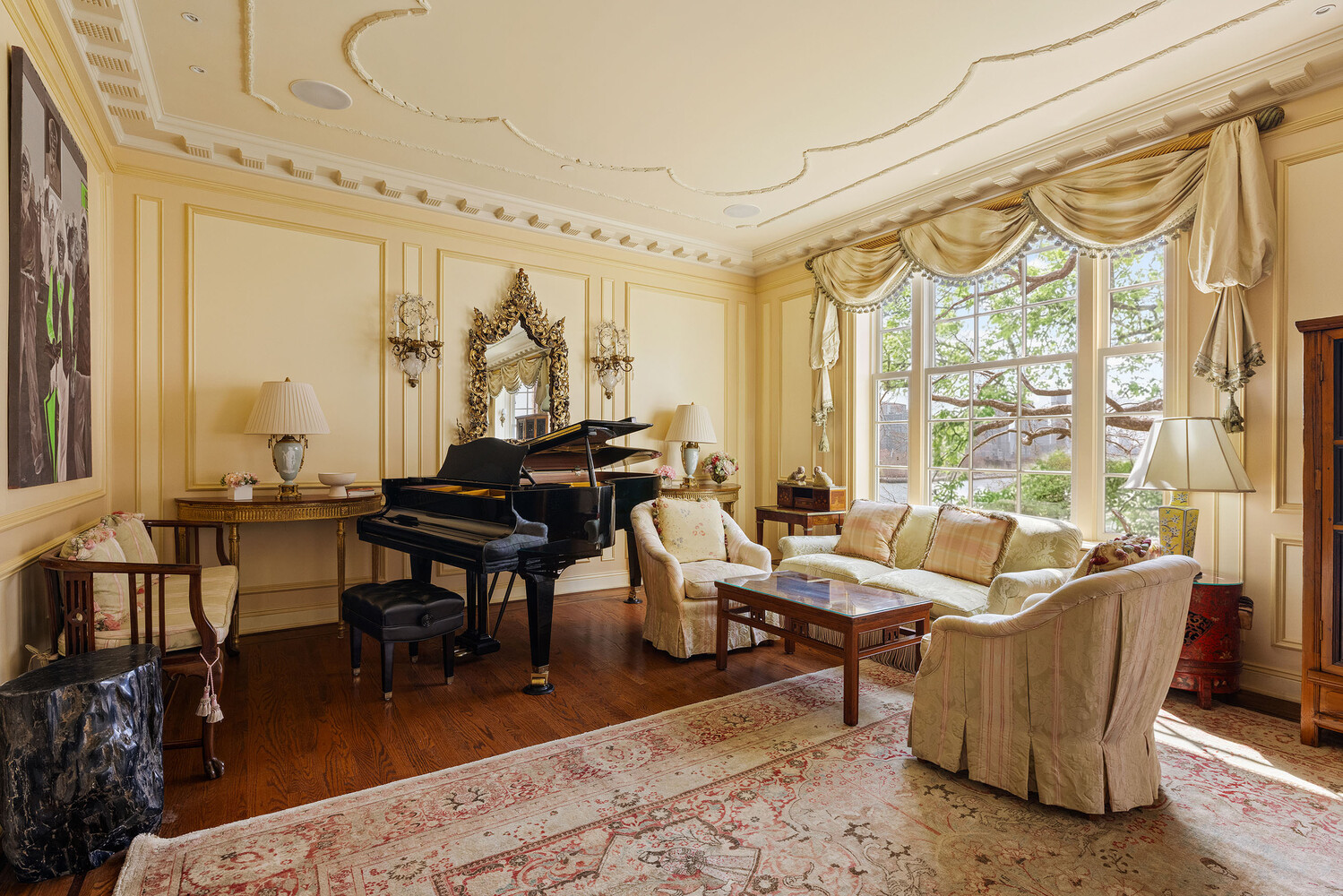6 SUTTON Square