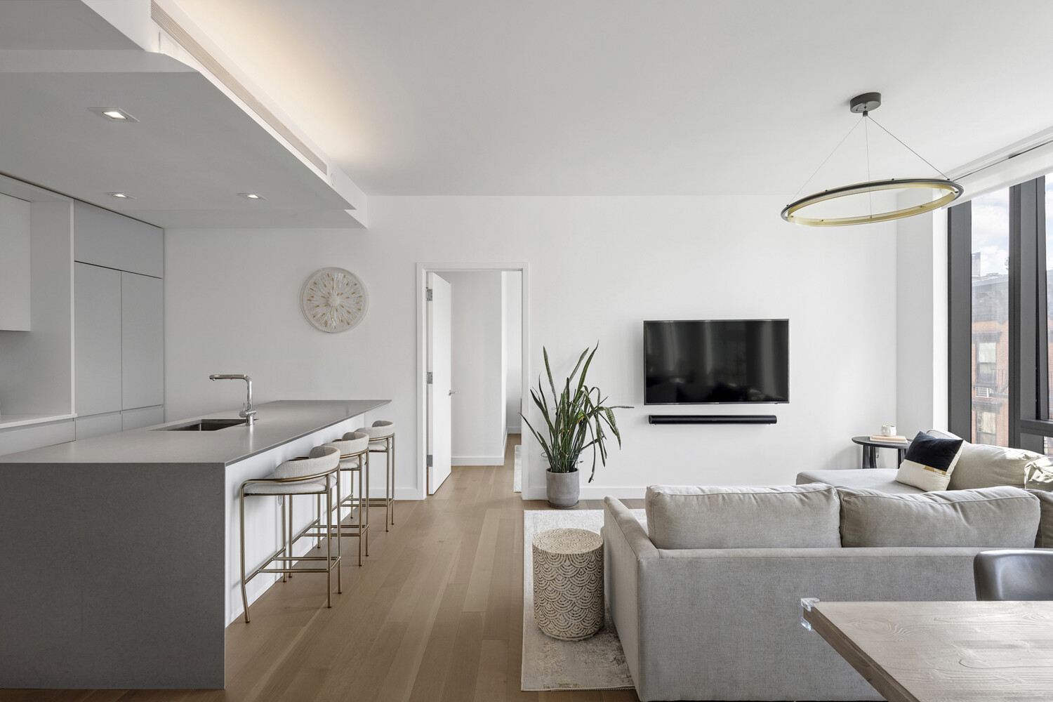 150 RIVINGTON Street 5F