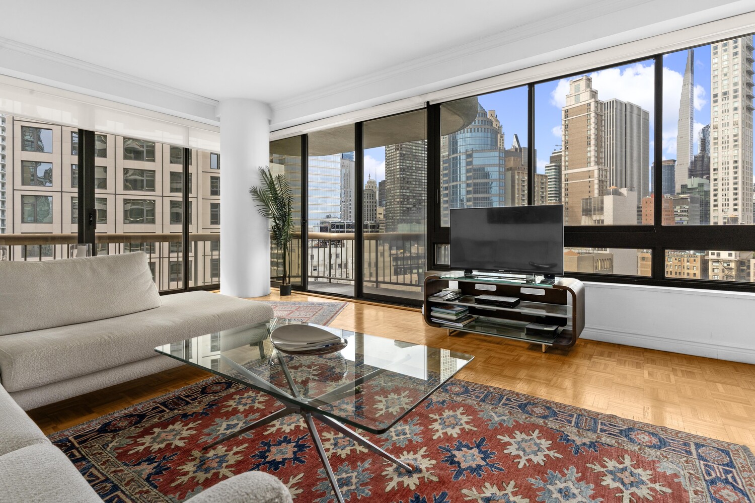 167 E 61ST Street 21B