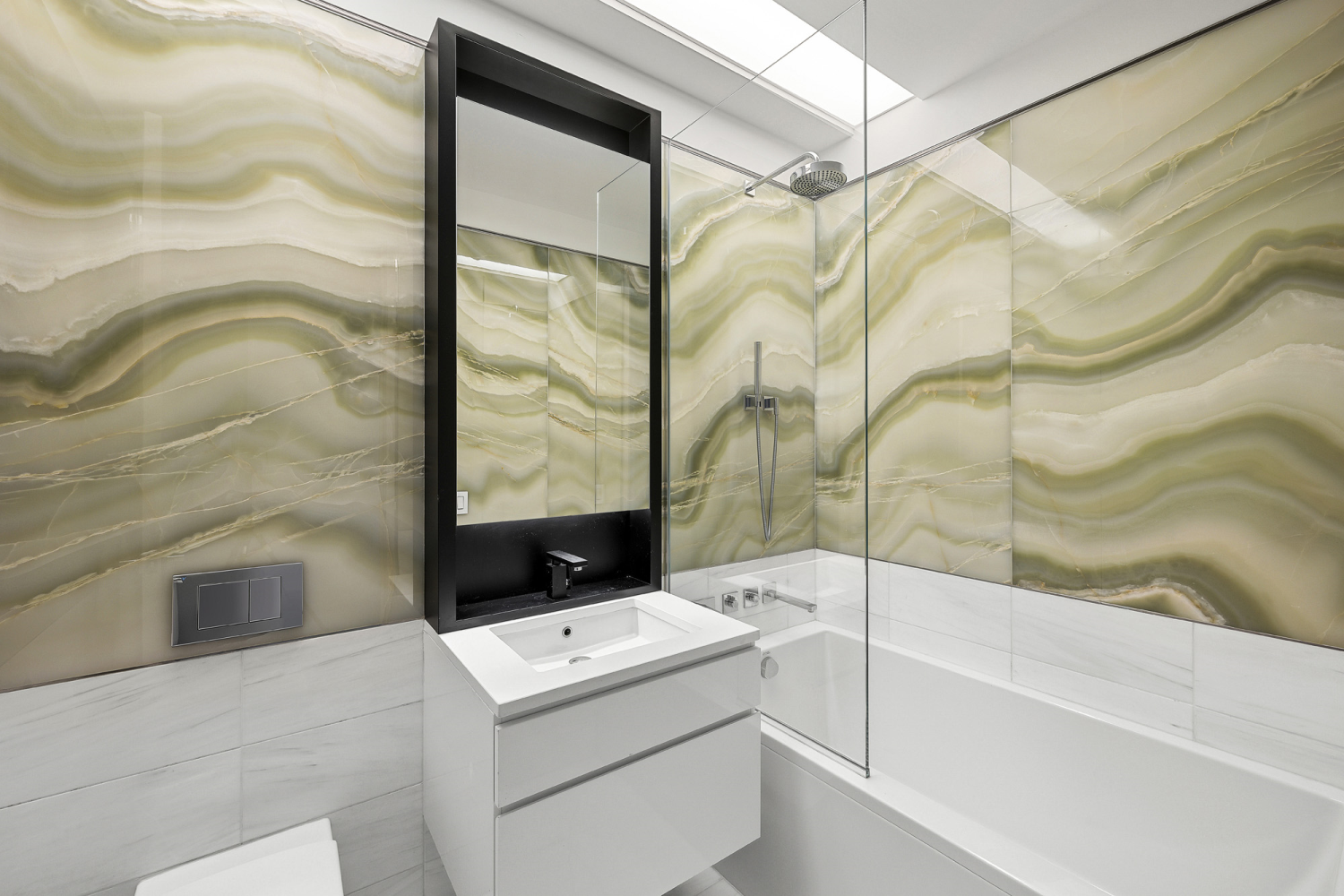 157 W 57TH Street 40F