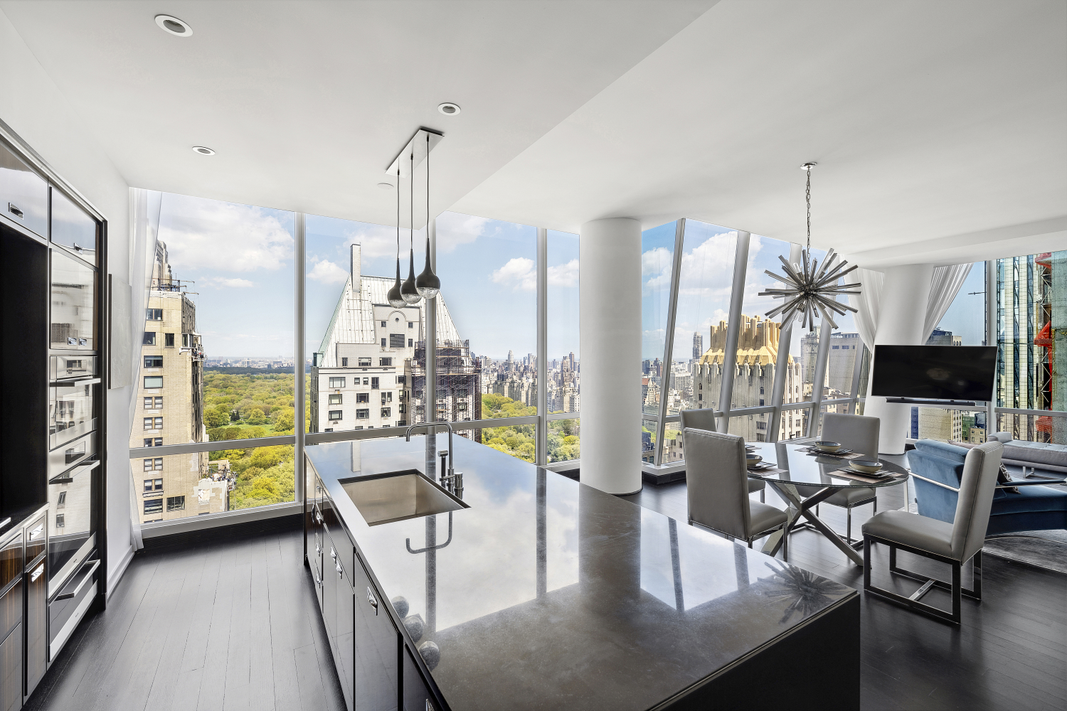 157 W 57TH Street 40F