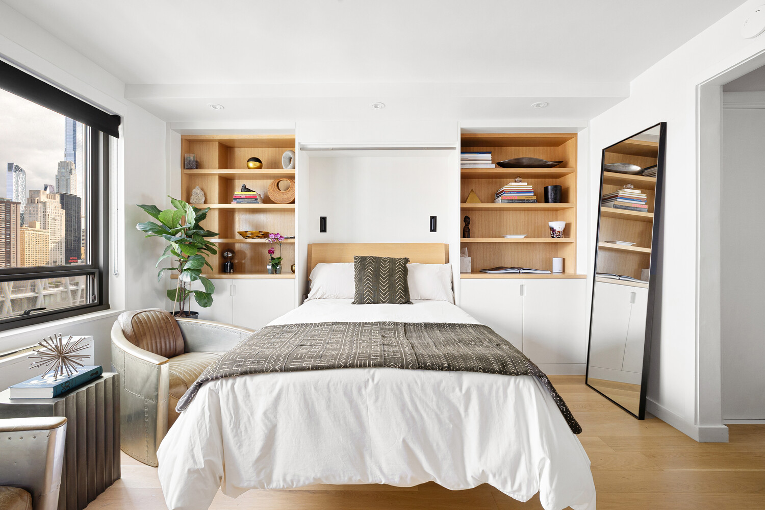 170 W END Avenue 26T