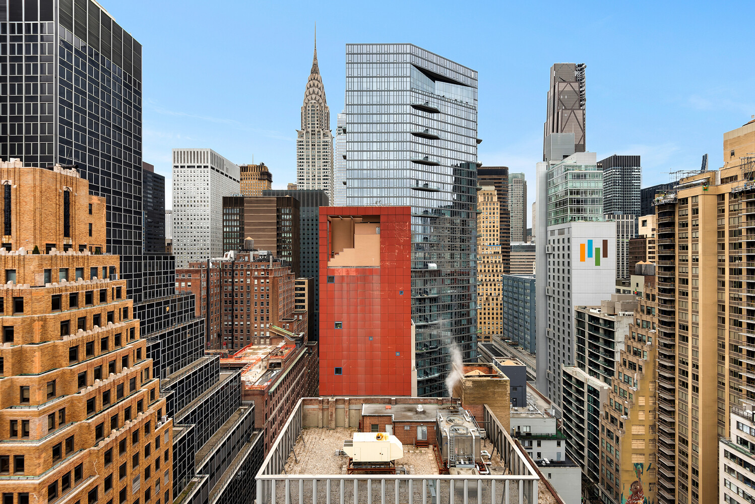 303 E 43RD Street 25B