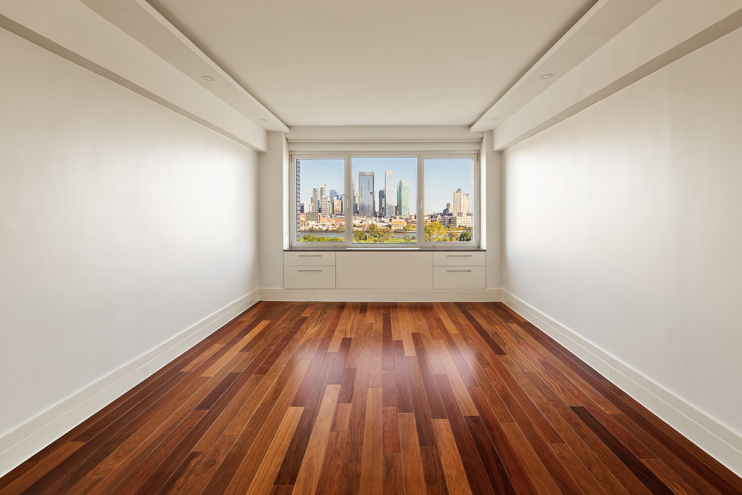 45 SUTTON Place S 11K