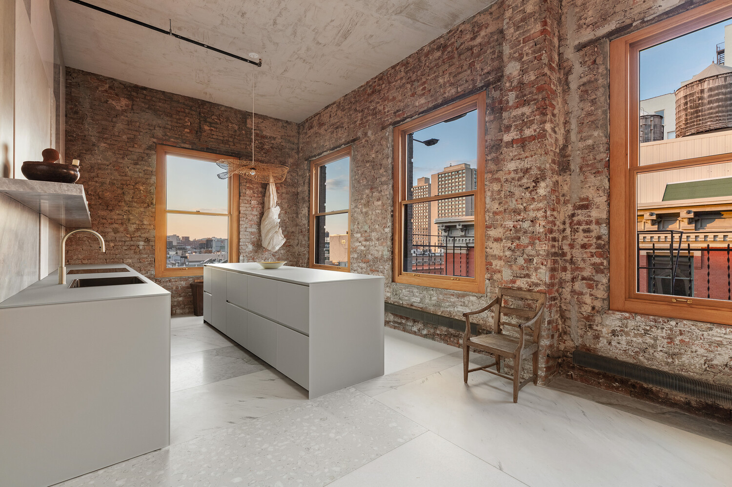 90 PRINCE Street PHN