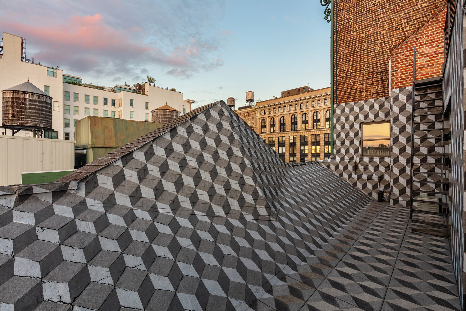 90 PRINCE Street PHN