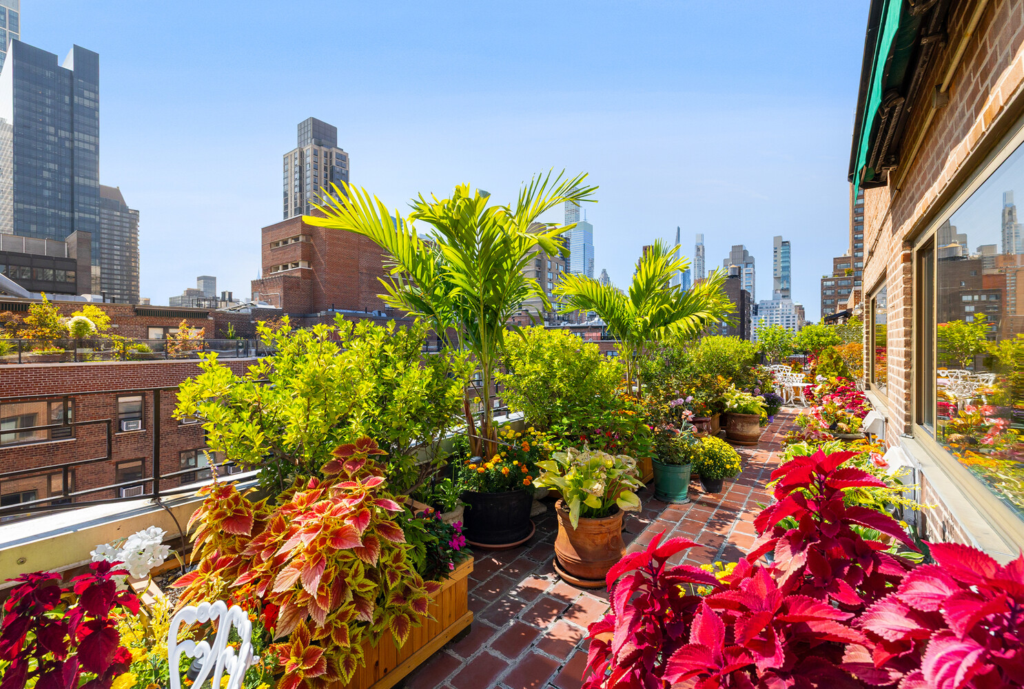 425 E 63RD Street EPHABC