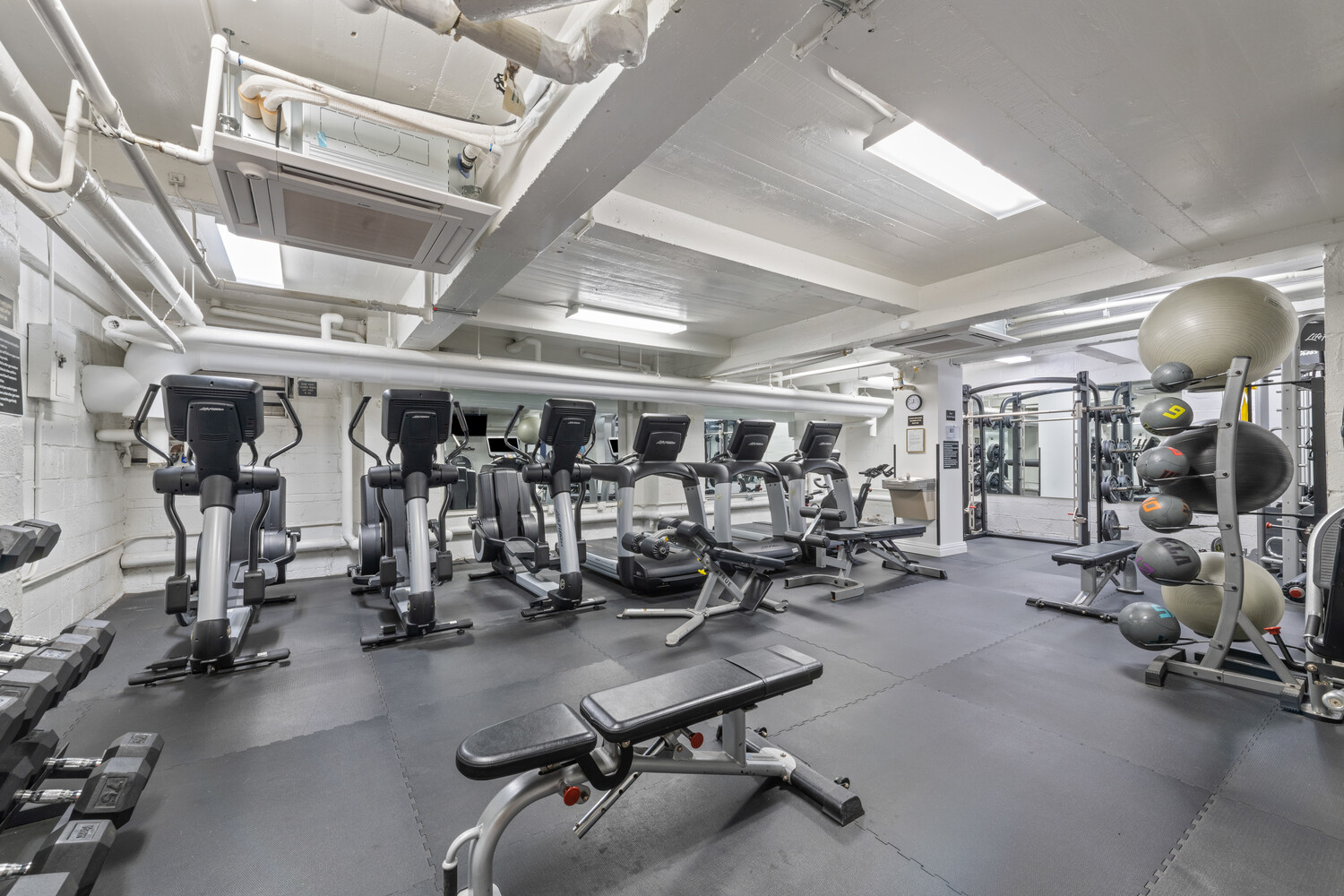 425 E 63RD Street EPHABC