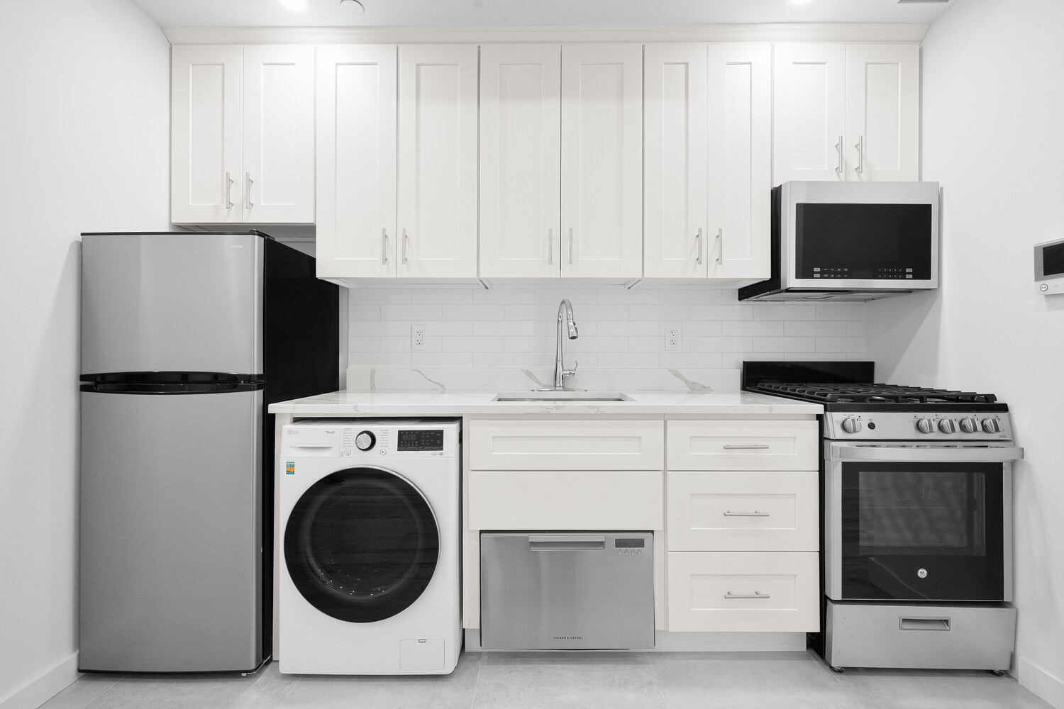 27 W 84TH Street 4RE