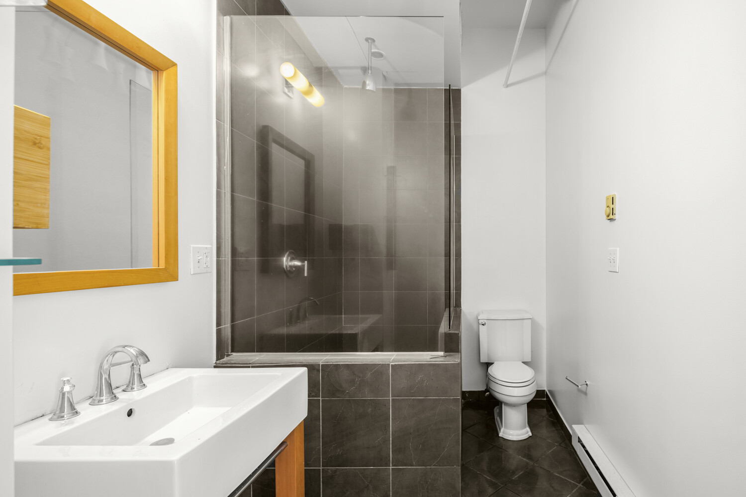 208 W 30TH Street 1101