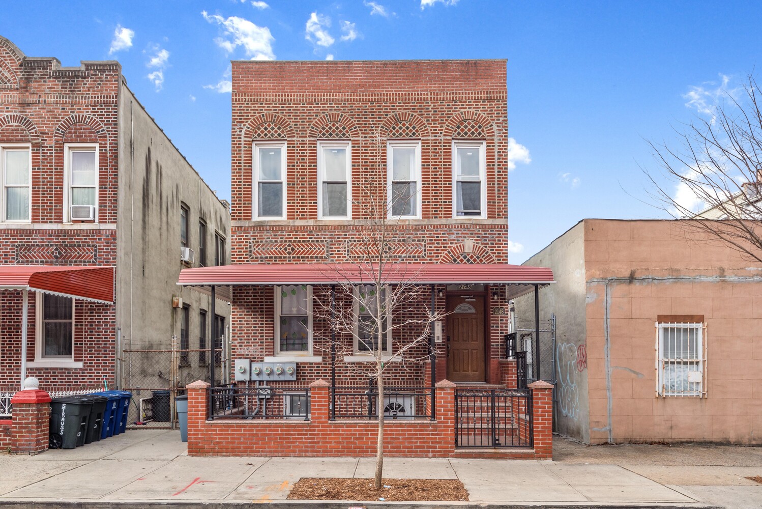 2148 STRAUSS Street 1