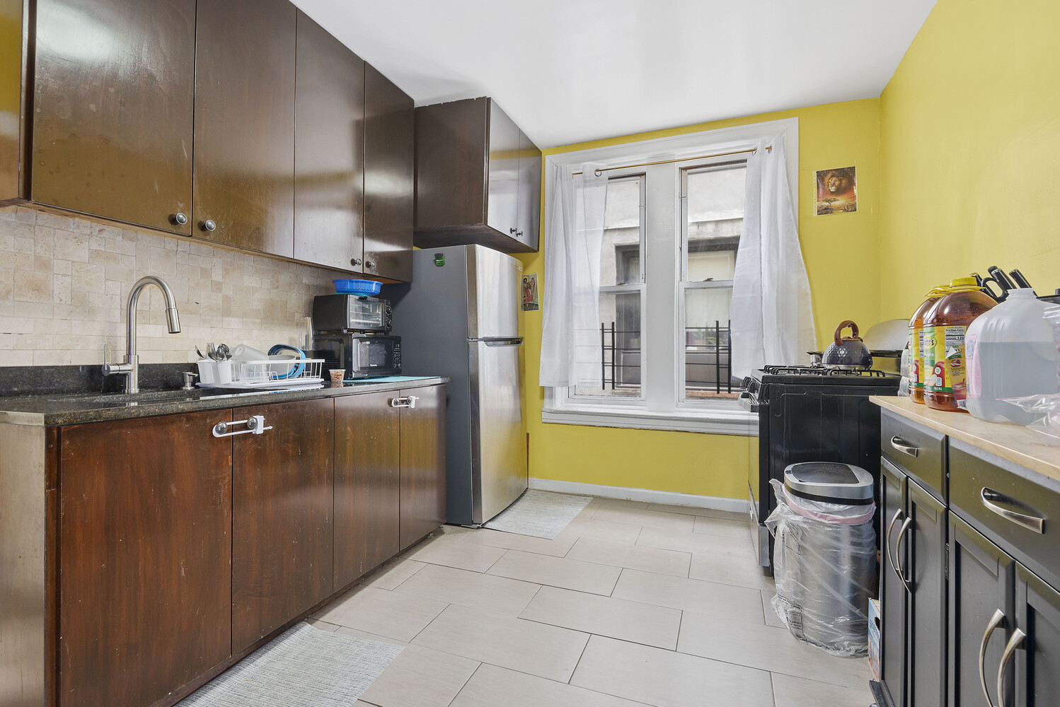 2148 STRAUSS Street 1