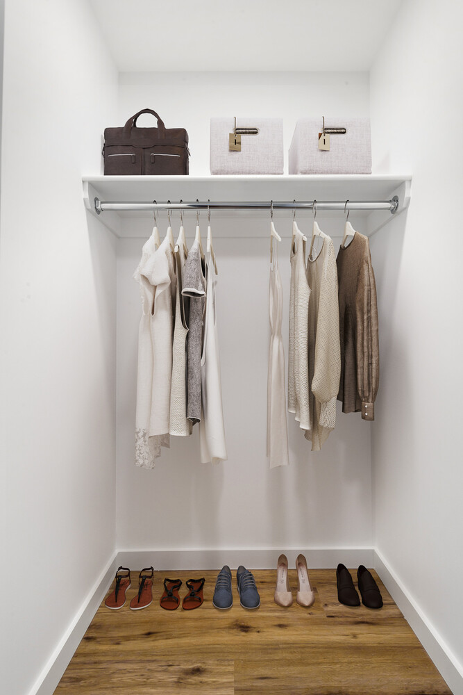 540 GRAHAM Avenue 202