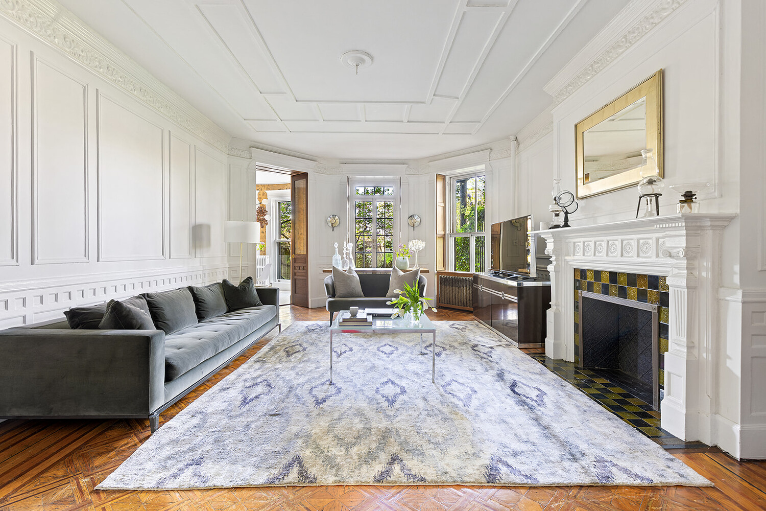 220 COLUMBIA Heights 1