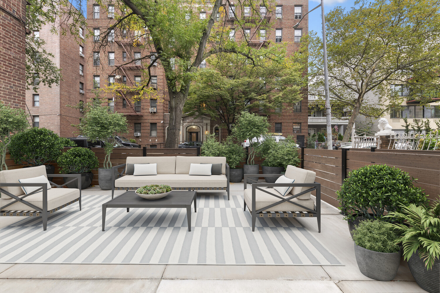 184 HAWTHORNE Street THA