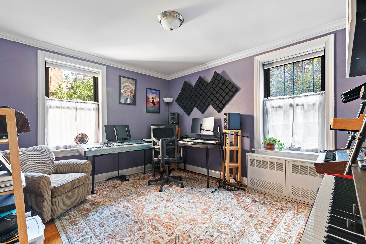 245 BENNETT Avenue 3B