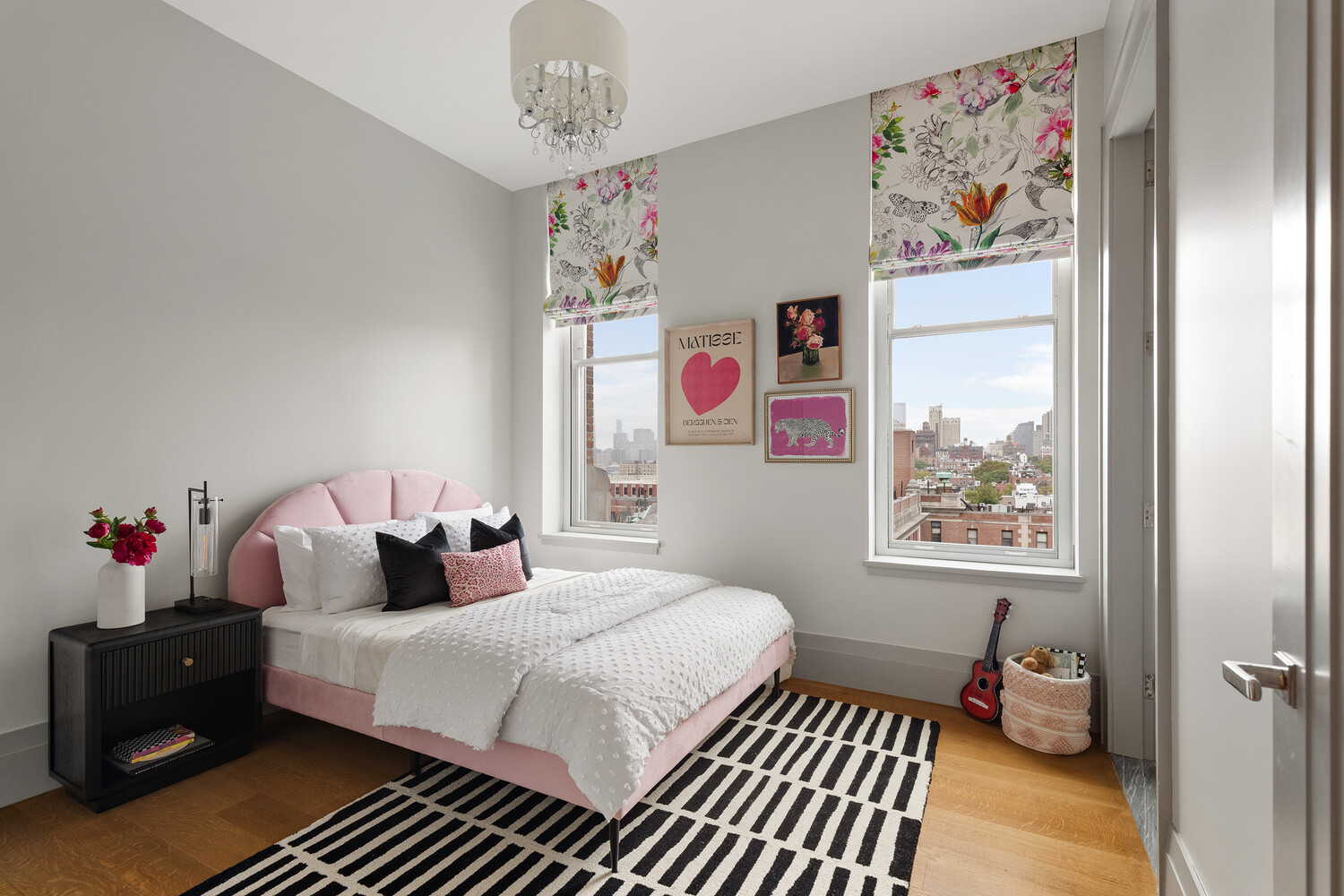 100 AMITY Street PH1