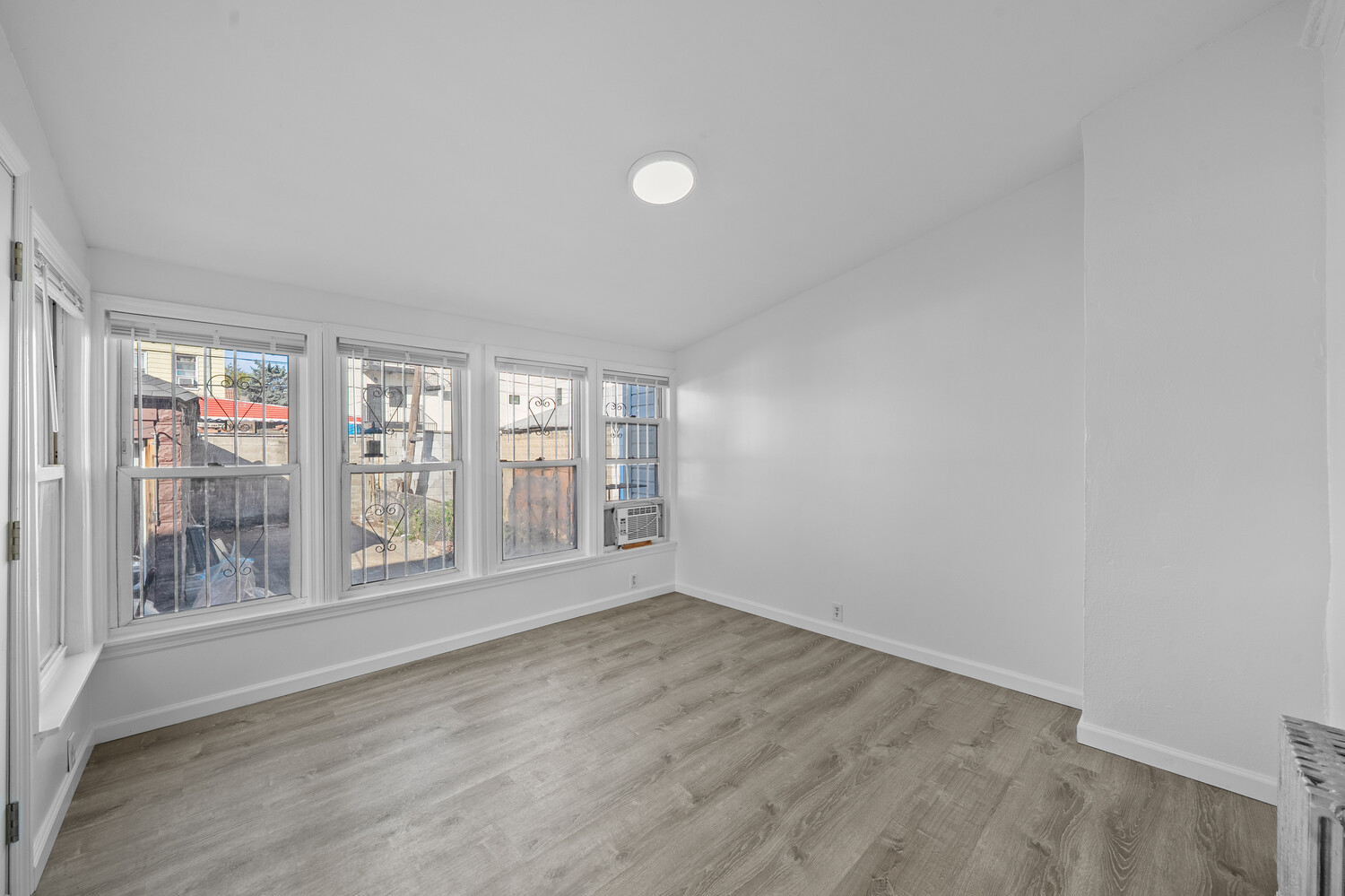 266 E 37TH Street