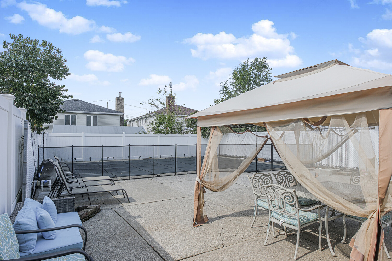 80 FREEDOM Avenue