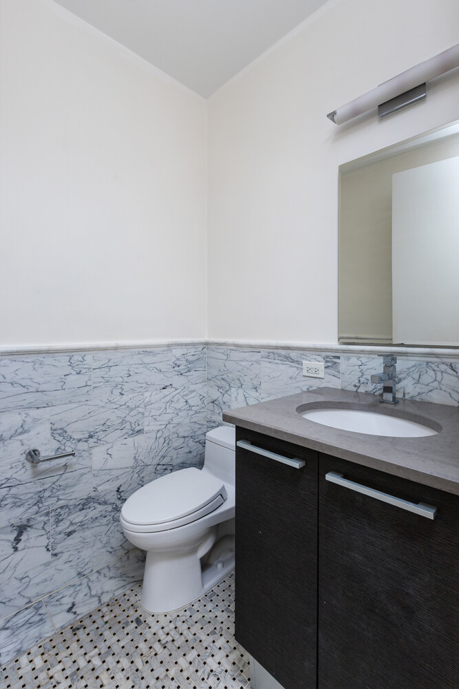 83 FRANKLIN Street 4S