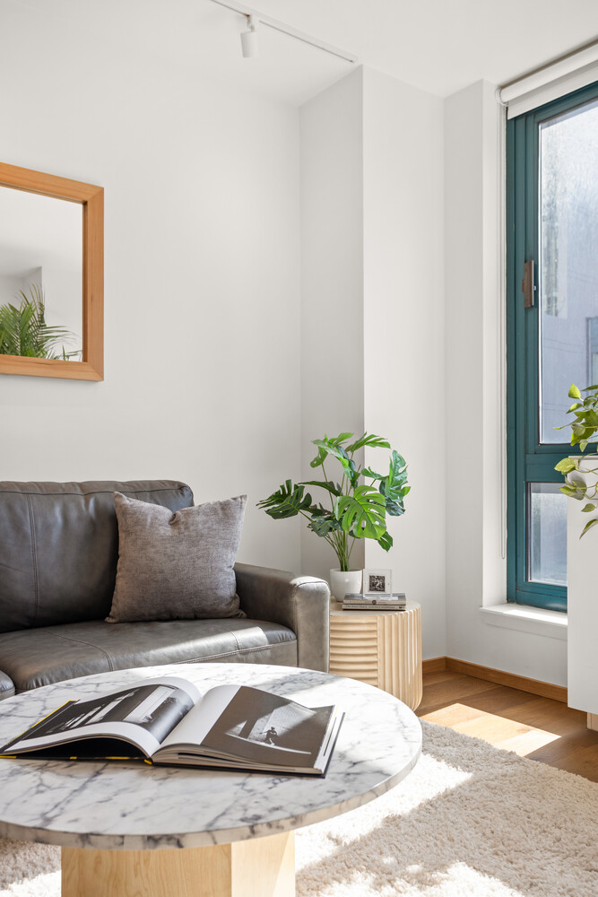1 IRVING Place 16VD
