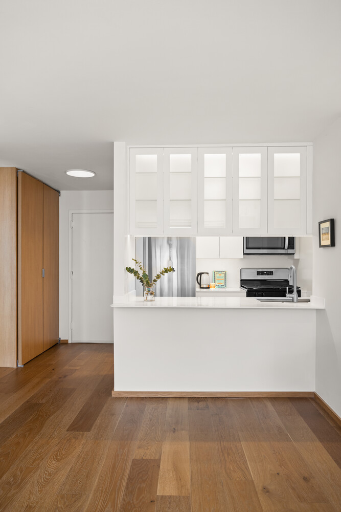 1 IRVING Place 16VD