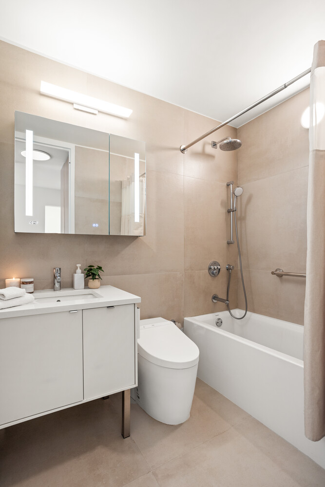 1 IRVING Place 16VD