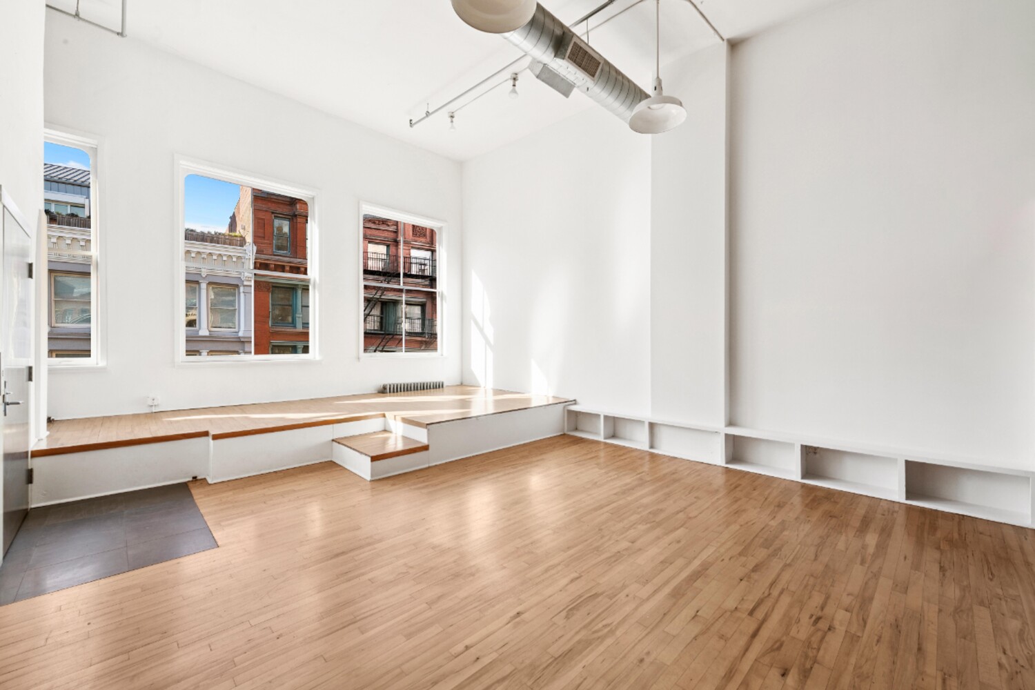510 BROADWAY 5