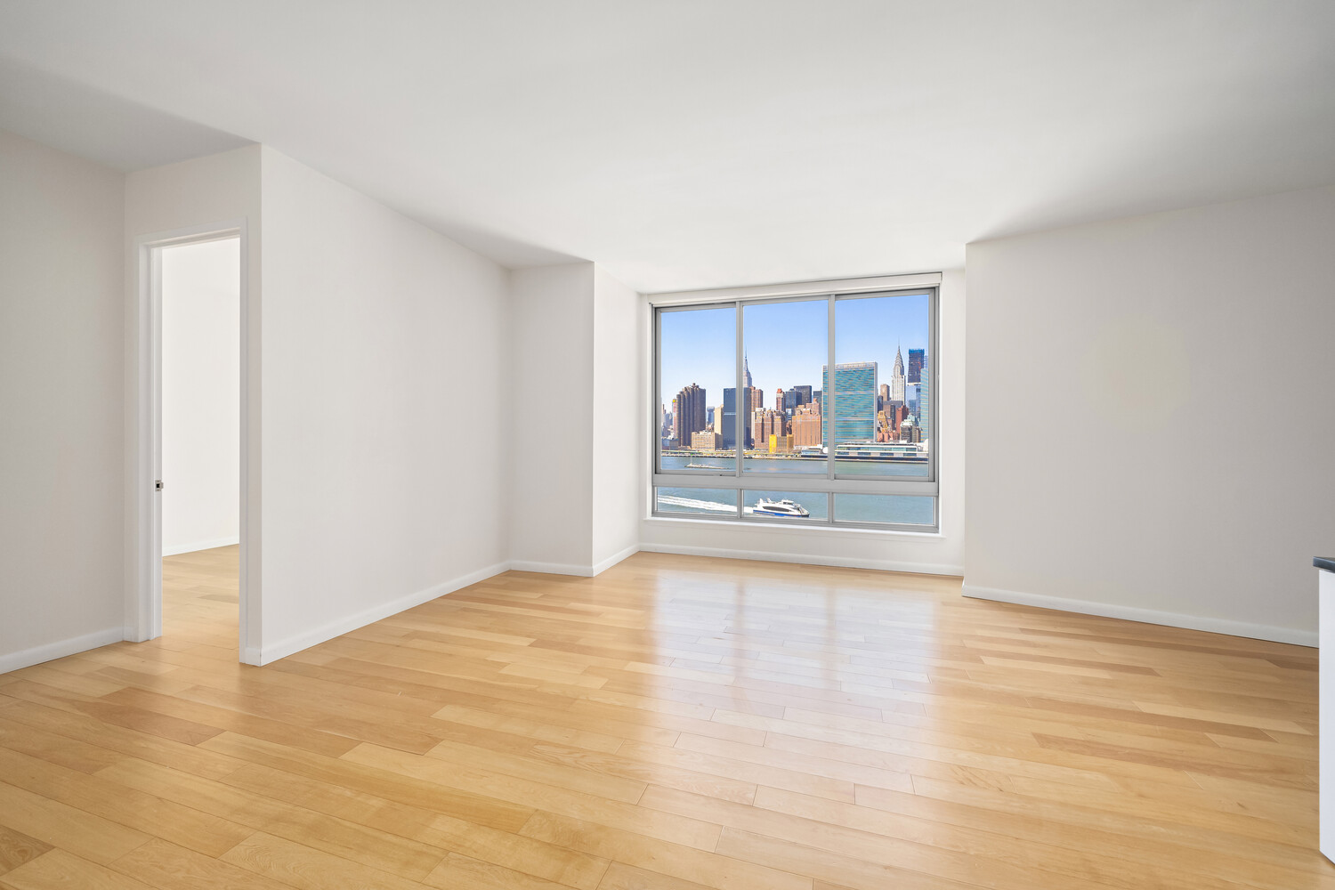 46-30 CENTER Boulevard 908