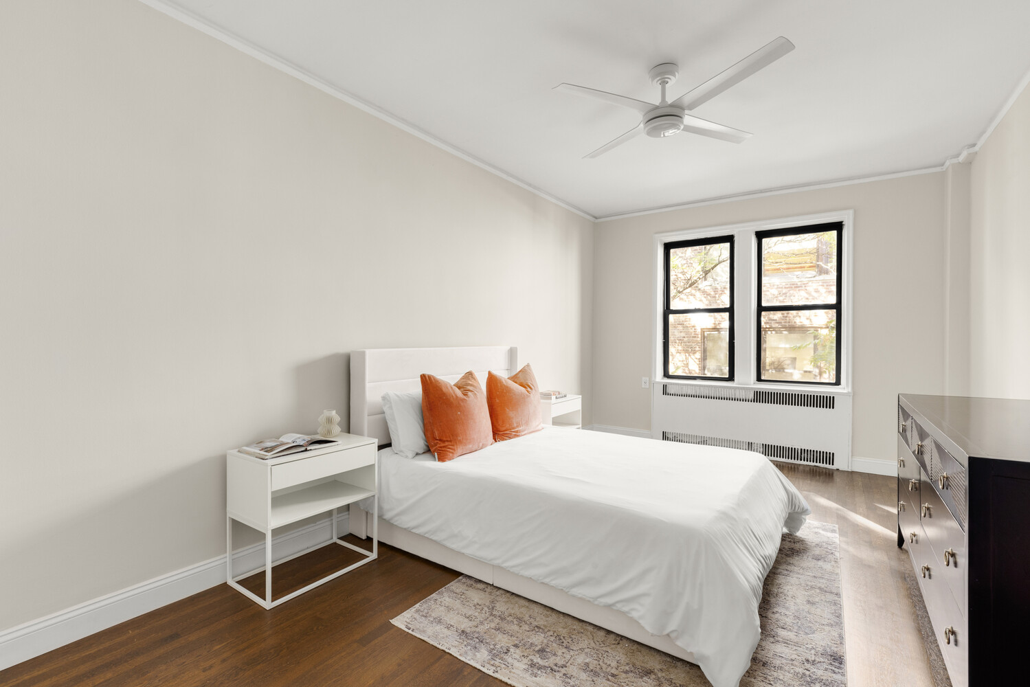 225 W 25TH Street 5C