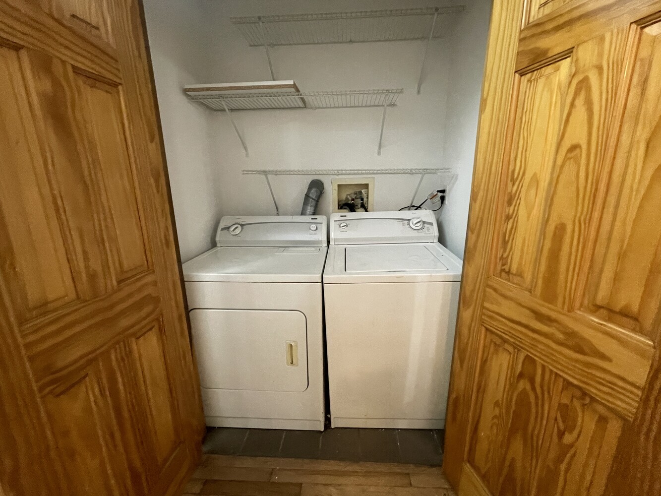 736 ST NICHOLAS Avenue Apt# Garden Floor