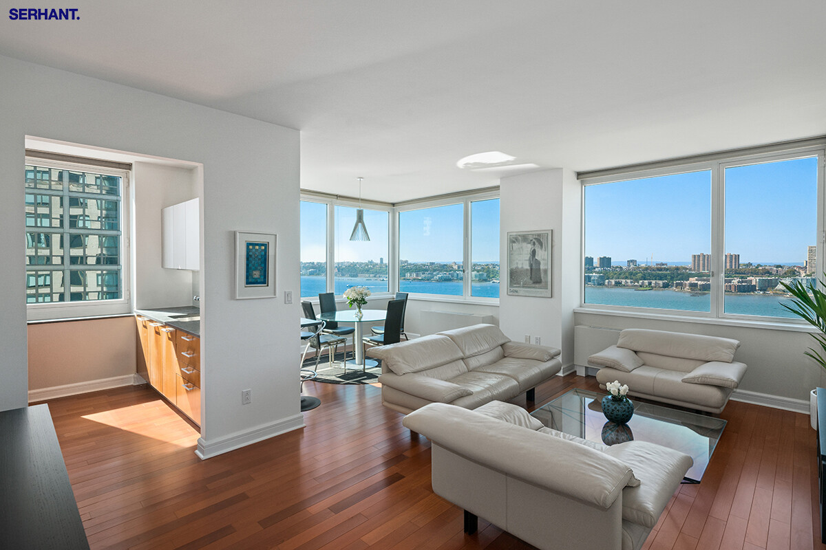 100 RIVERSIDE Boulevard 25D