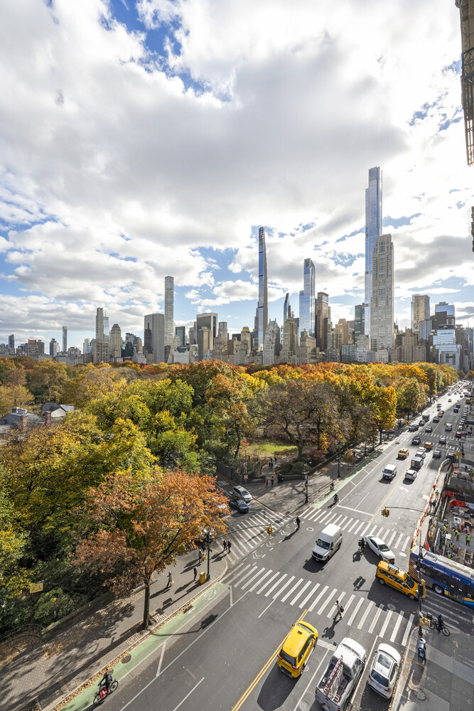 65 CENTRAL Park W 9D