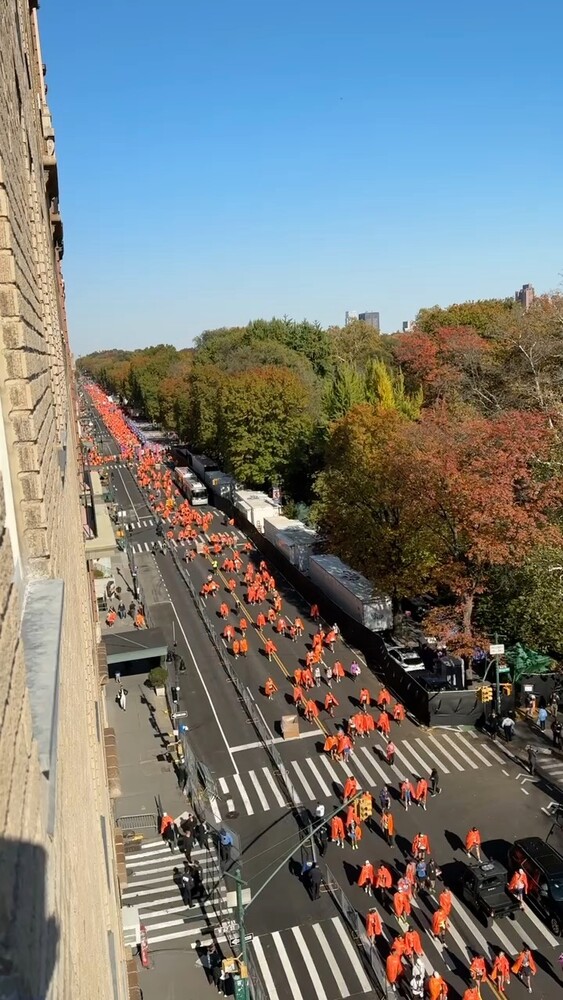 65 CENTRAL Park W 9D