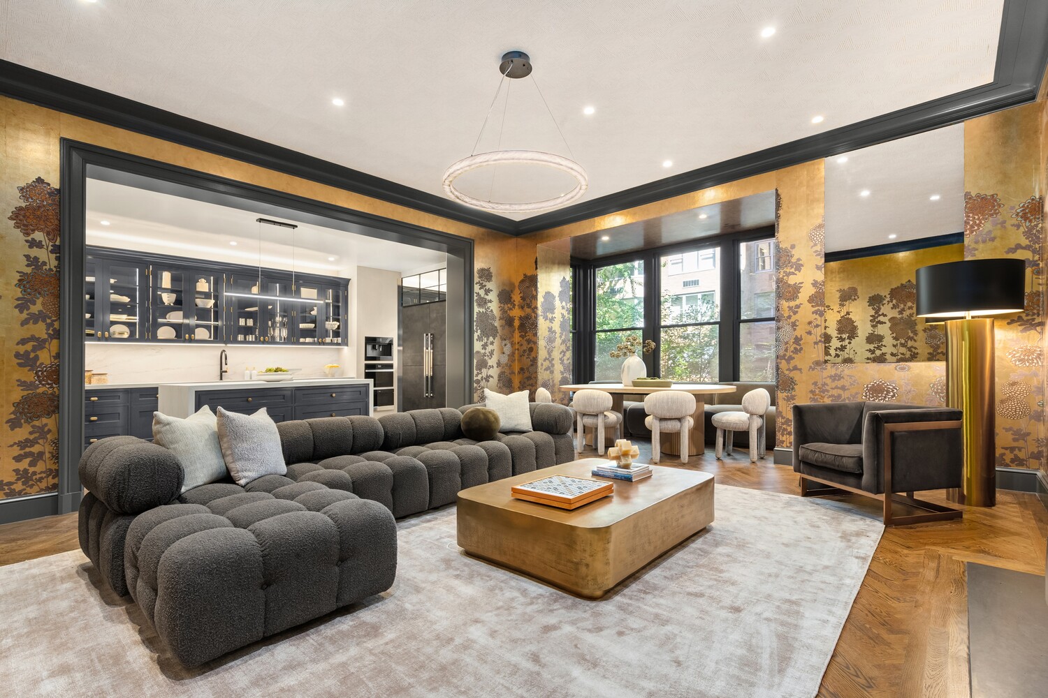125 E 65TH Street