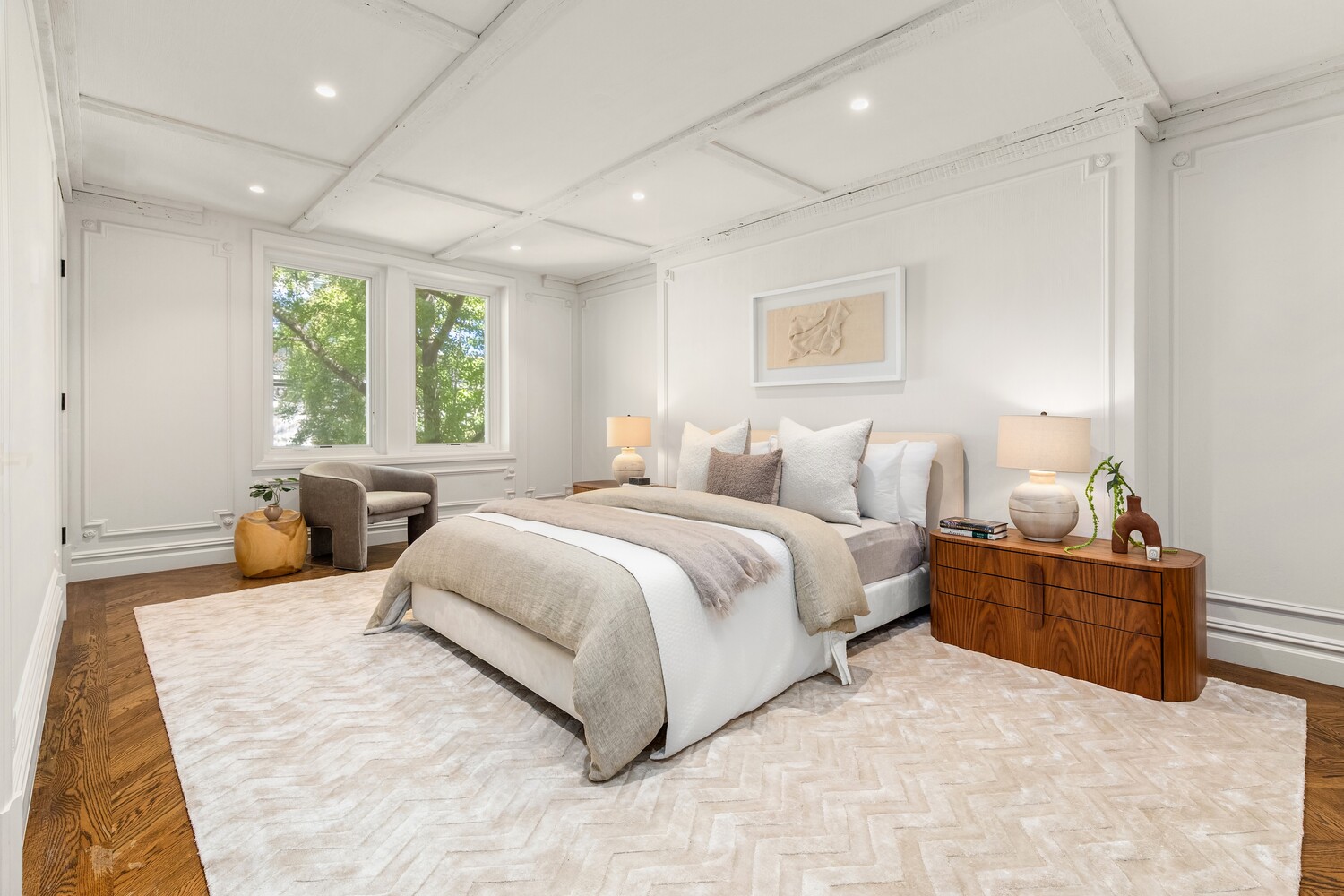 125 E 65TH Street