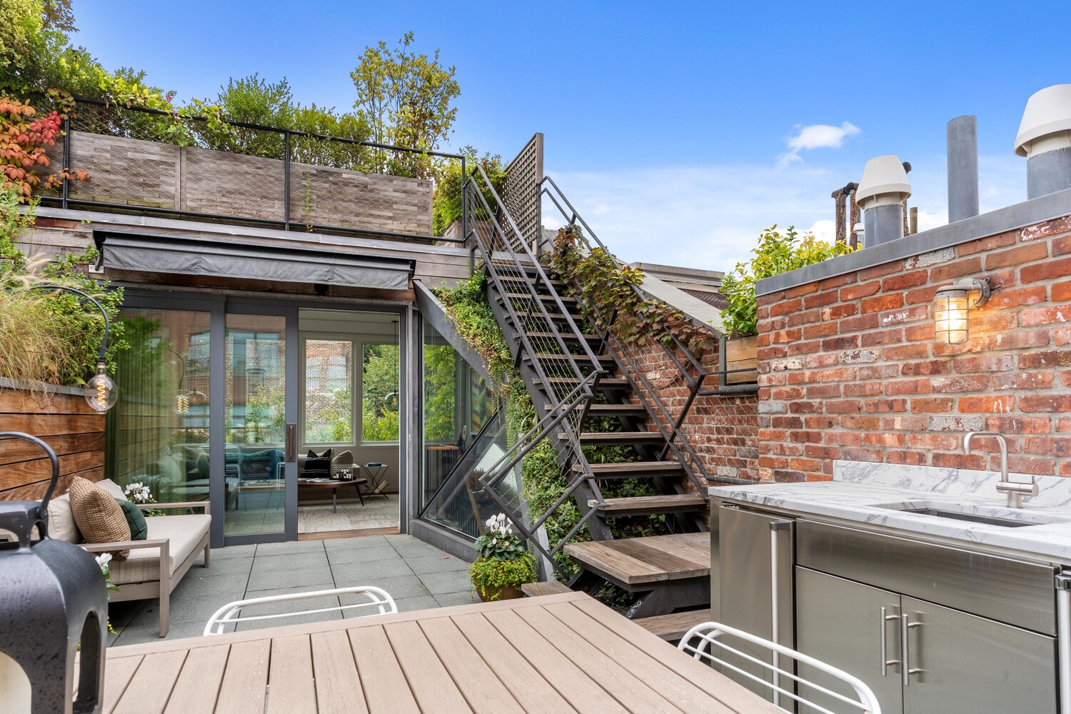 430 Hudson Street 