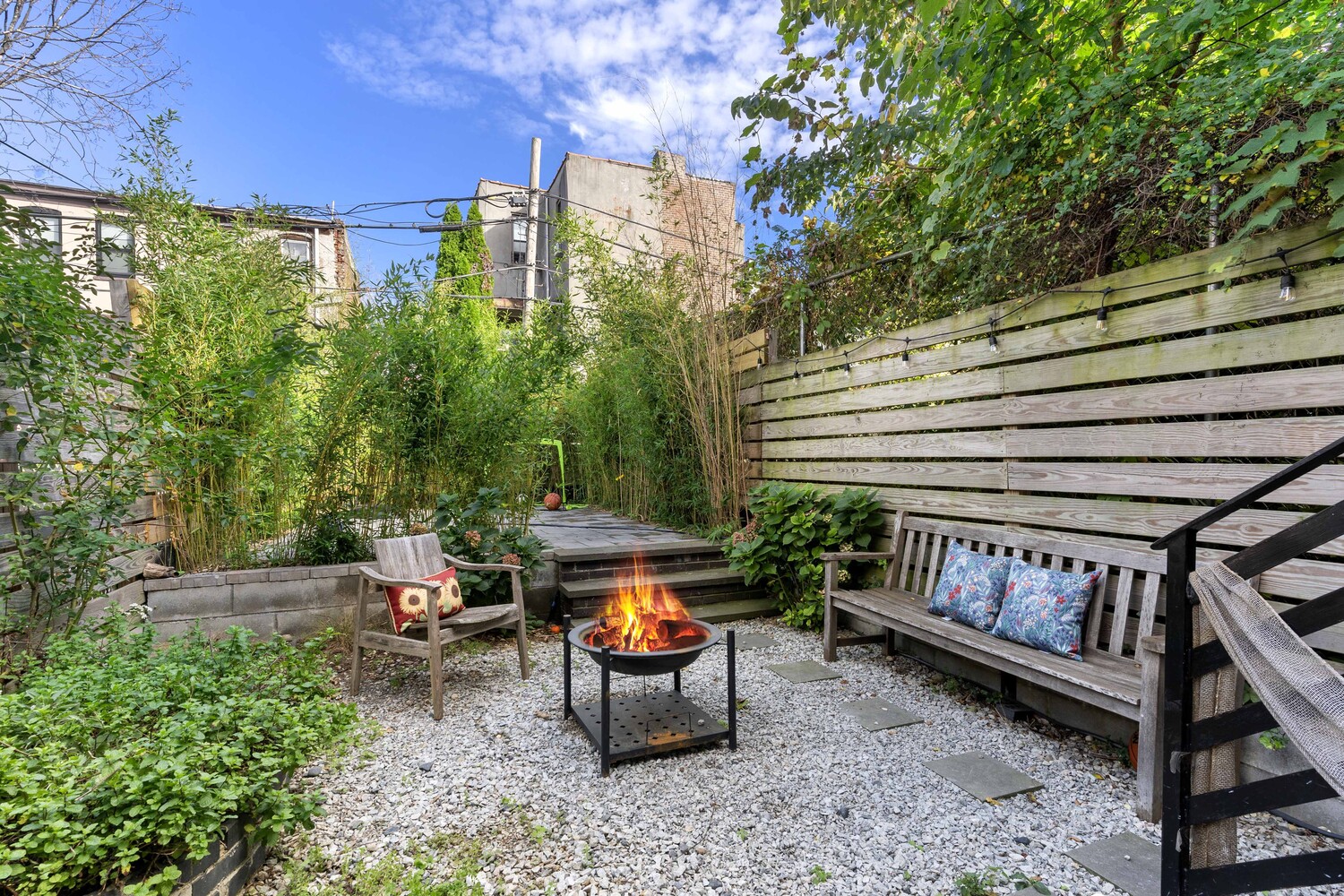 15 DEWEY Place