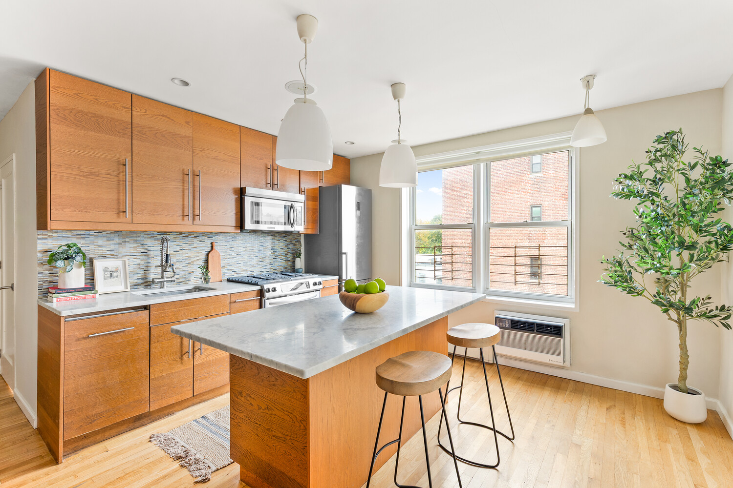 651 VANDERBILT Street 7K