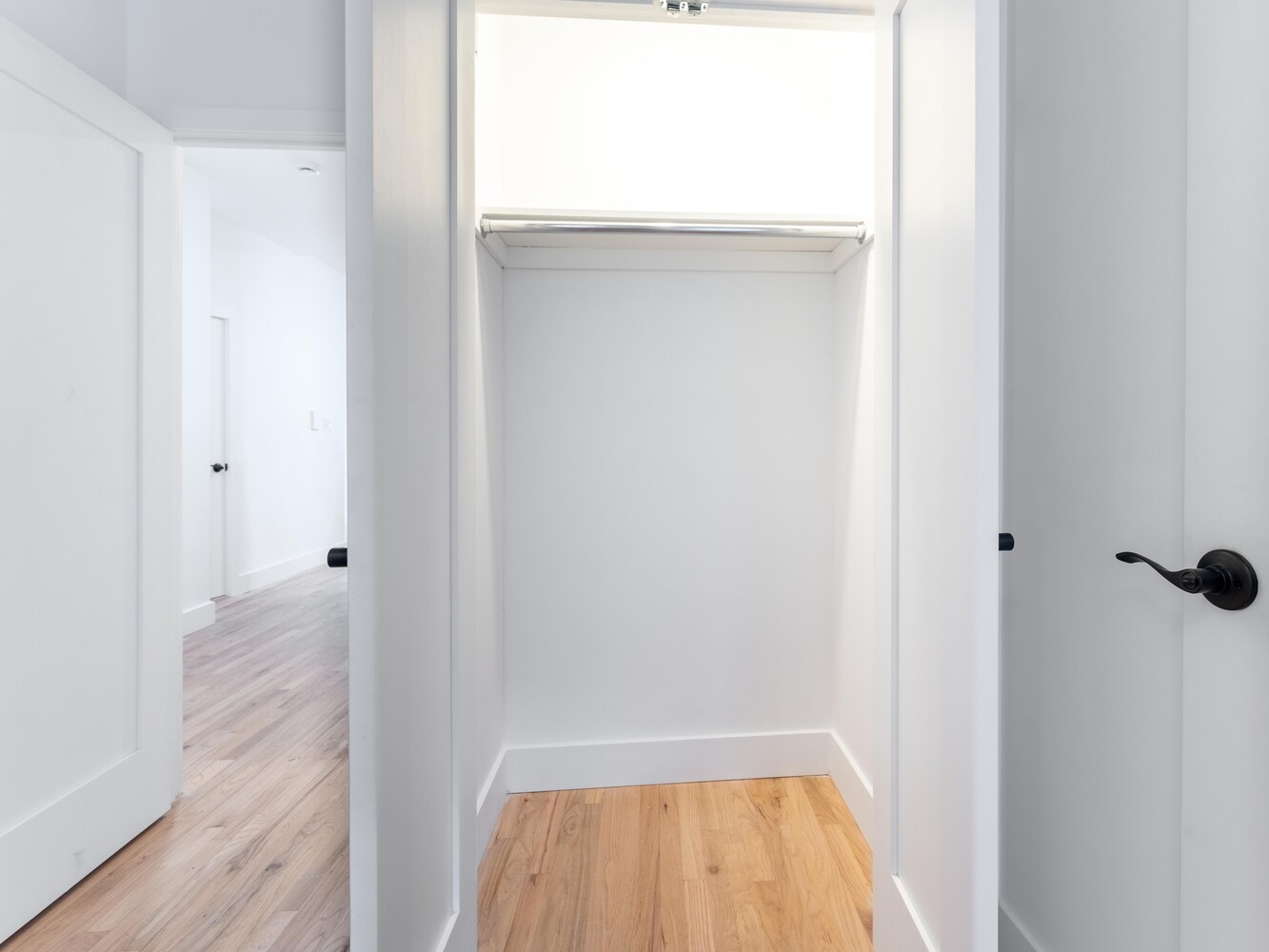 121 DIVISION Street 2