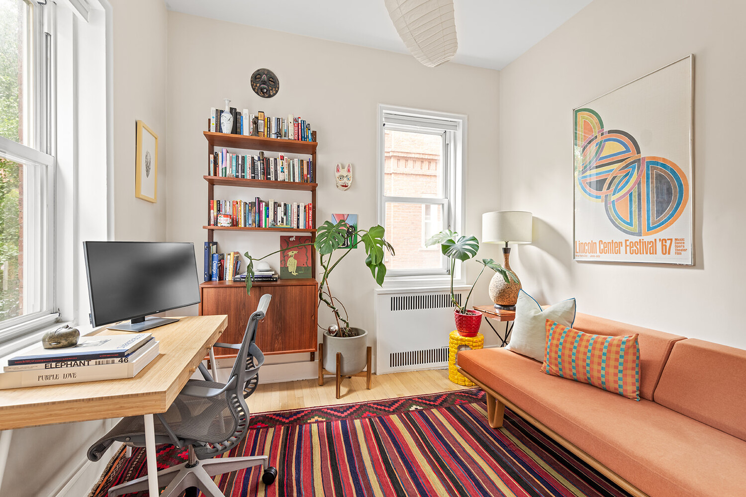 25 PLAZA Street W 1J