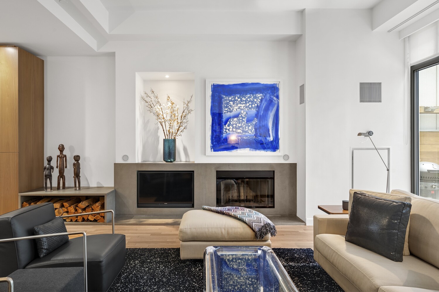3 MORTON Square