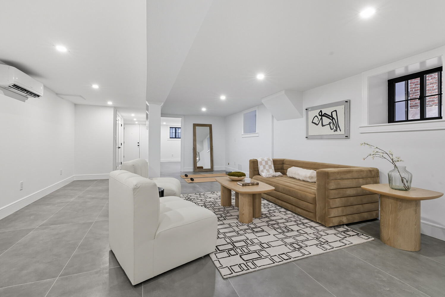 1109 HANCOCK Street TH