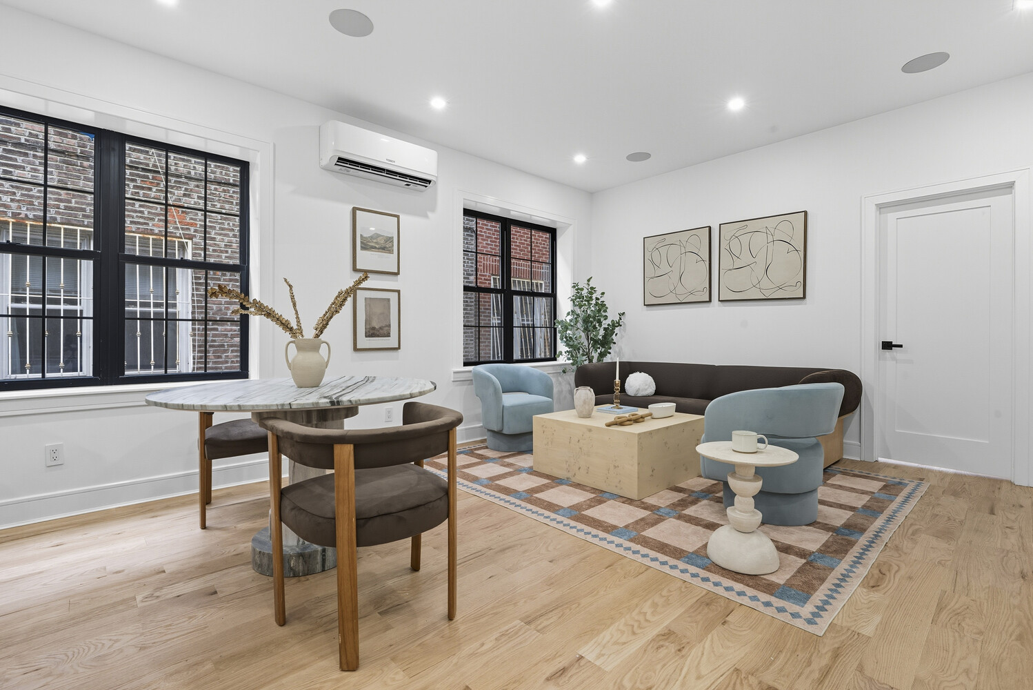 1109 HANCOCK Street TH