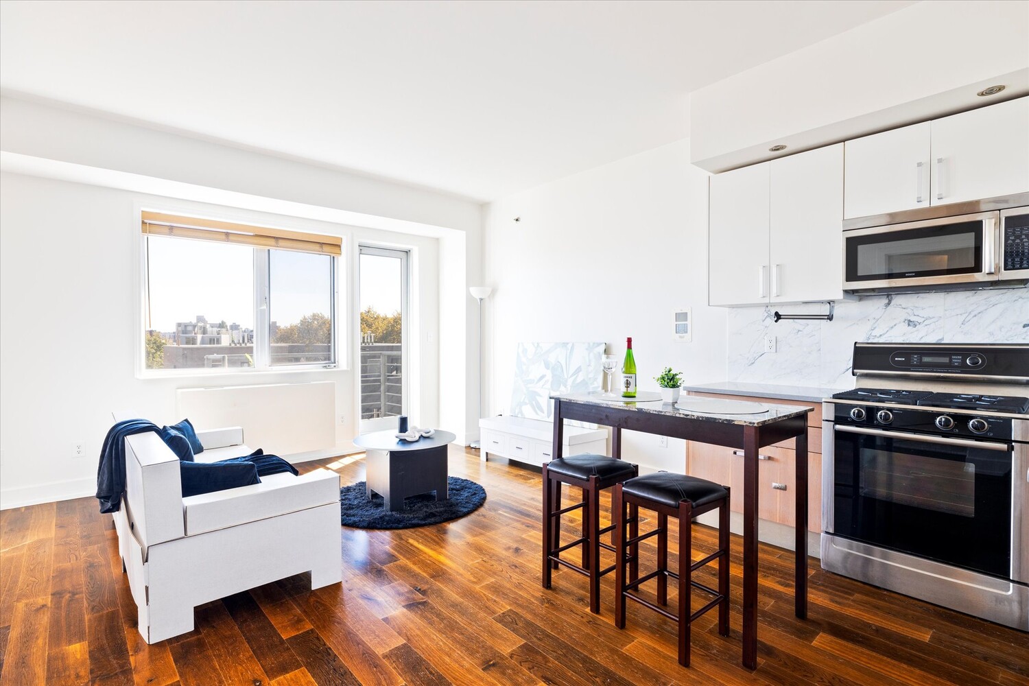 100 MASPETH Avenue 6L