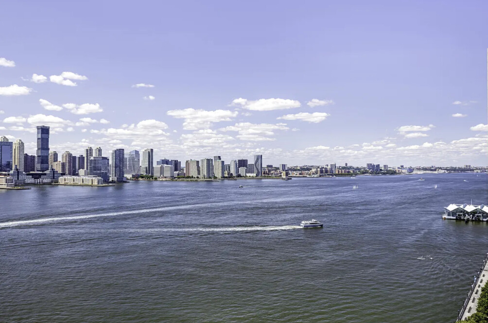 377 RECTOR Place 19B